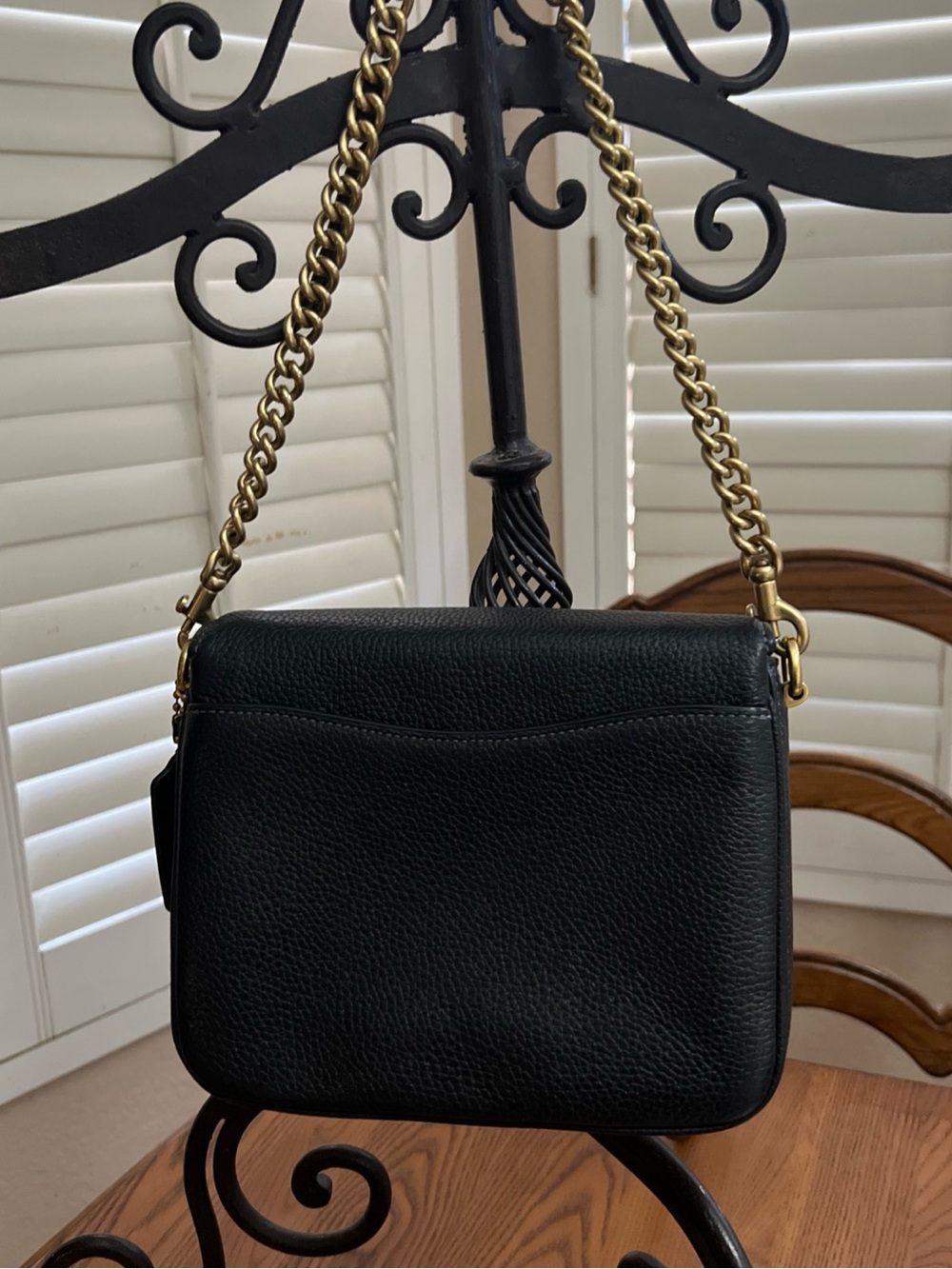 Coach Black Pebbled Leather Shoulder Bag with Gold-Tone Chain - Picture 3 of 9